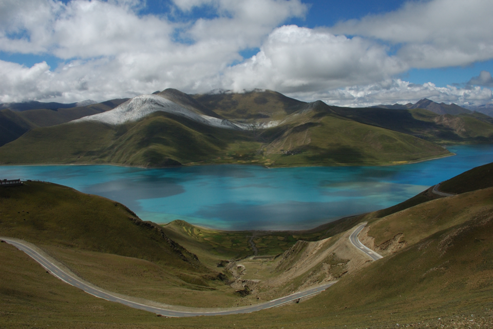 Mountain Trek Gallery Image 1